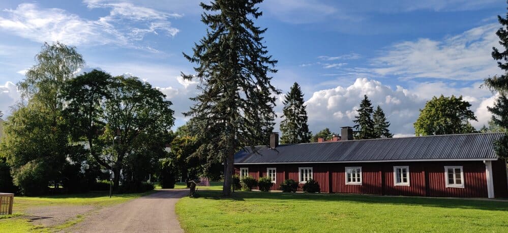 Paahtavaa hellettä